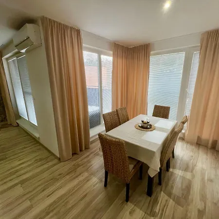 Apartman De Lux 85m2 Apartman Bajmóc