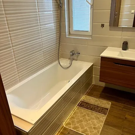 Apartman De Lux 85m2 Bojnice