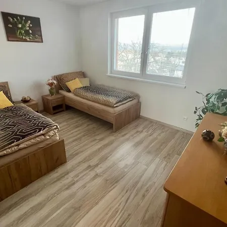 Apartman De Lux 85m2 Apartamento *